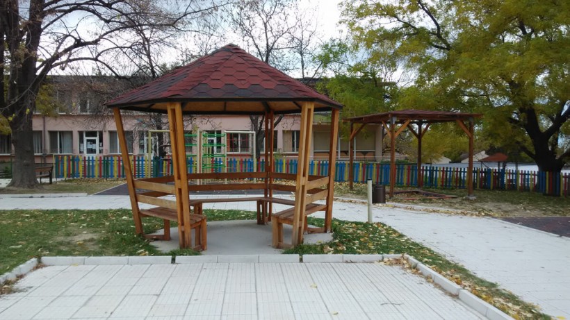 Реконструкция на детска площадка за деца на възраст от 3-12г. в двора на ОДЗ гр. Куклен, Област Пловдив